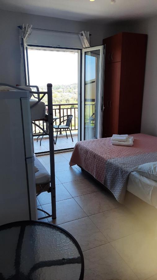 Appartement Sofia & Lakis House à Ormos Panagias Extérieur photo