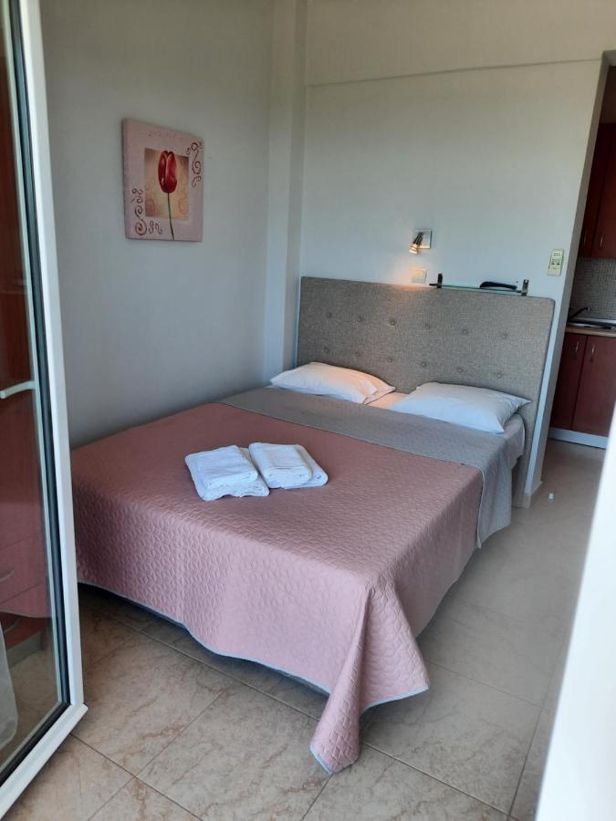Appartement Sofia & Lakis House à Ormos Panagias Extérieur photo